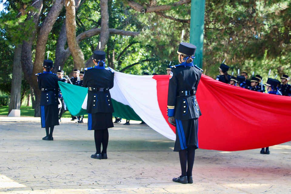 Honores a la bandera 